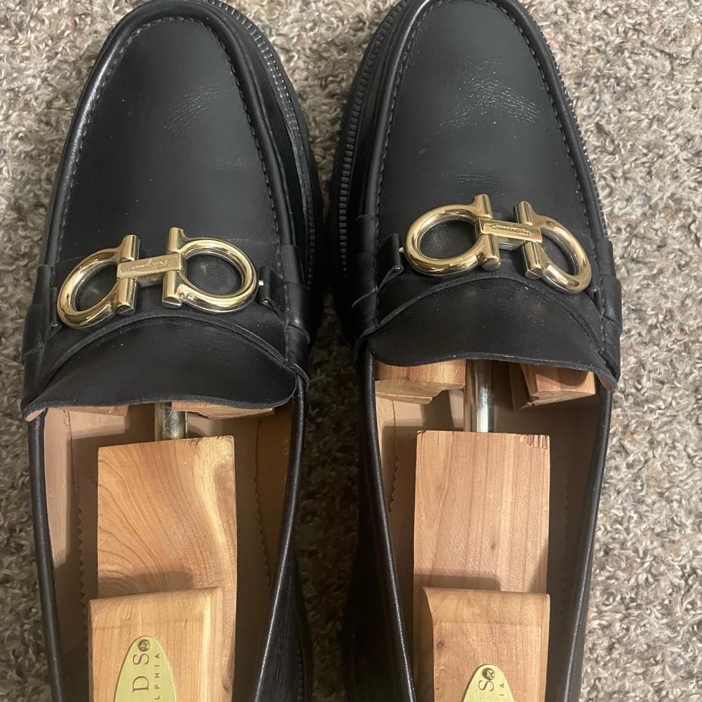 Salvatore Ferragamo Black Leather Loafers rollo with Gold REVERSIBLE Buckle